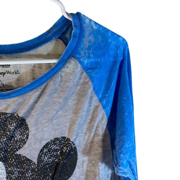 Walt Disney World Mickey Mouse Distressed Tee Shirt Size XL Blue Gray - Picture 8 of 8